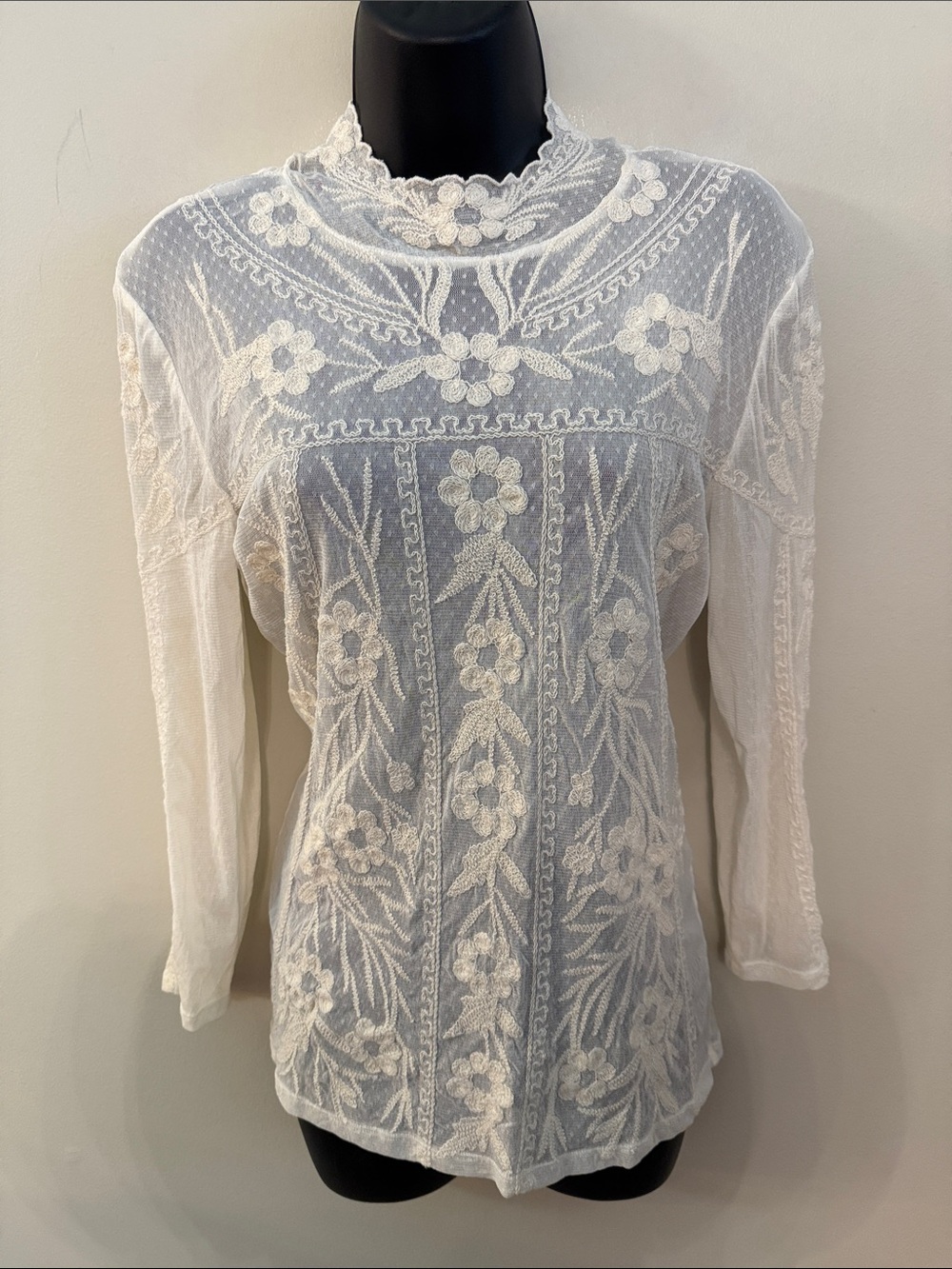 Sundance Cream White Sheer Boho Floral Embroidered Long-Sleeve Top Size Small